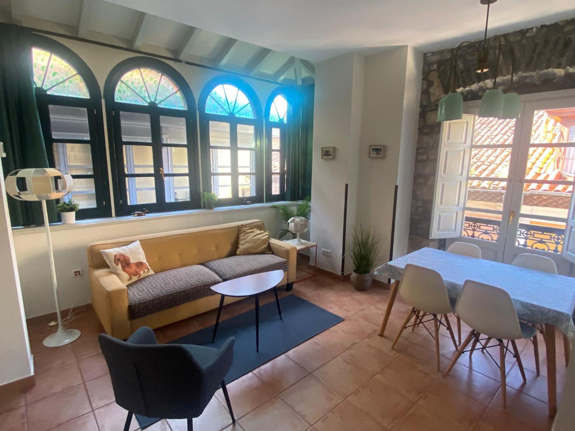 Apartamentos Hevia Villaviciosa  Dış mekan fotoğraf